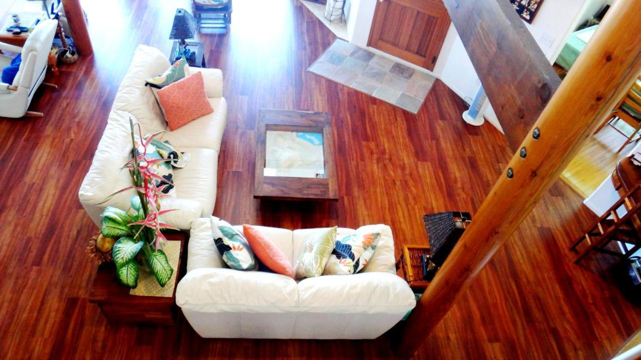 Guest House In Hilo Exterior photo